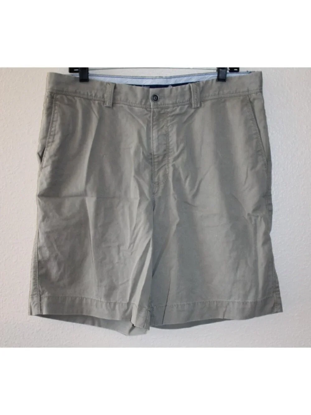 Tommy Bahama Mens Green Khaki Cotton Blend Shorts 34